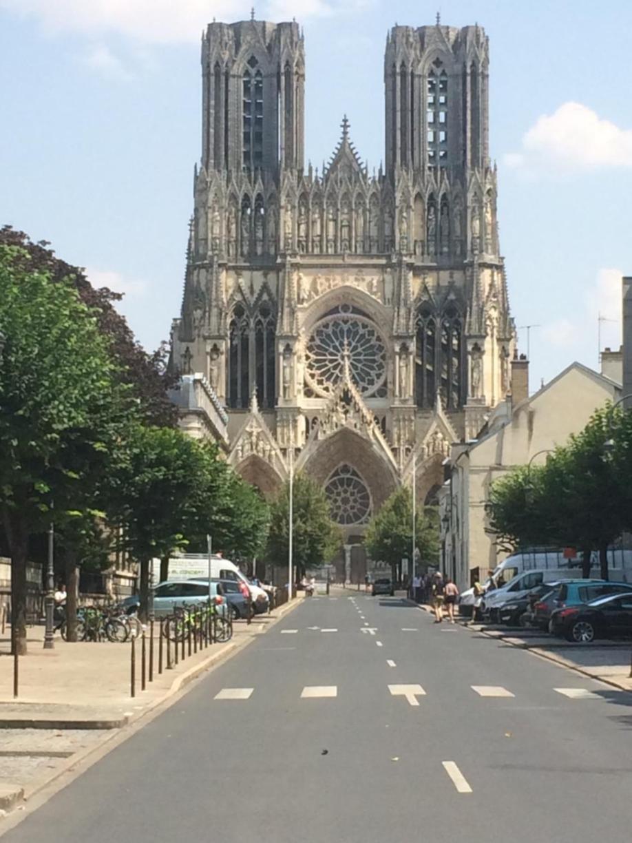 Le Classique Champenois, Centre Ville, Proche Cathedrale แร็งส์ ภายนอก รูปภาพ